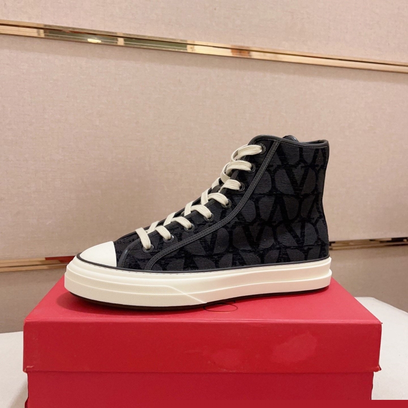Valentino Sneakers